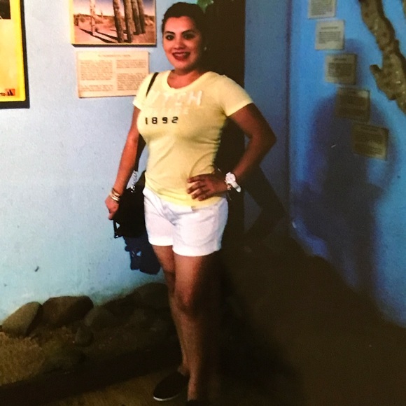 Hi.! 😊 Hola.! 🤗 - Picture 5 of 8